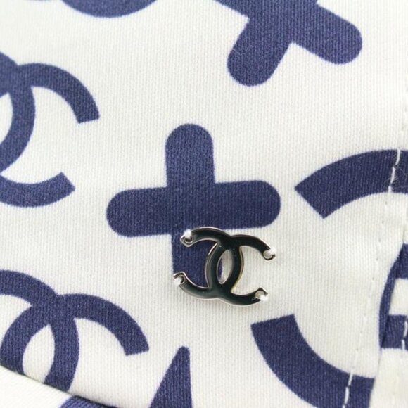 Chanel 22P 2022 White x Navy Blue Charm Icon CC Logo Baseball Cap Hat 85C24s main image 6